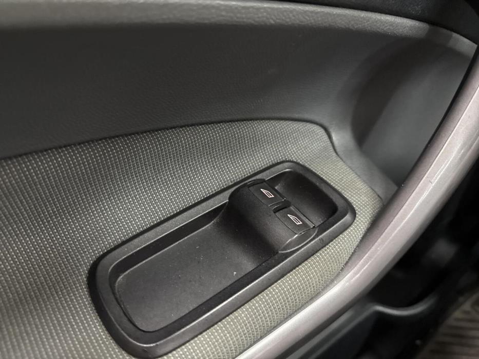 FORD Fiesta 2010