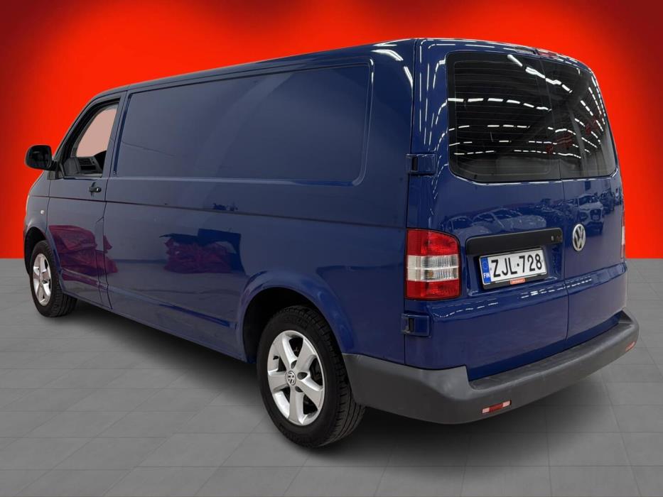 VOLKSWAGEN Transporter 2012