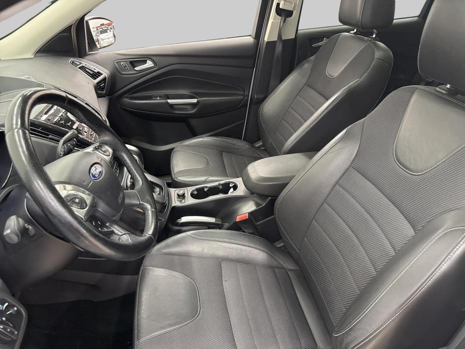 FORD Kuga 2013