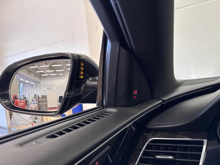 AUDI A8 2014