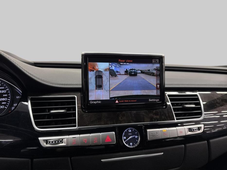 AUDI A8 2014
