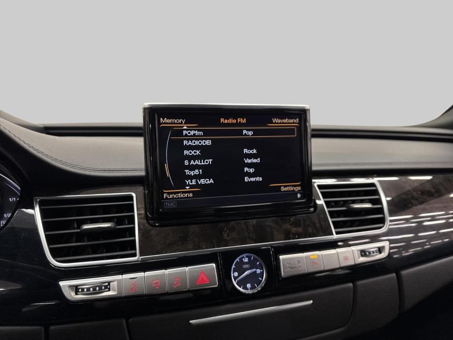 AUDI A8 2014