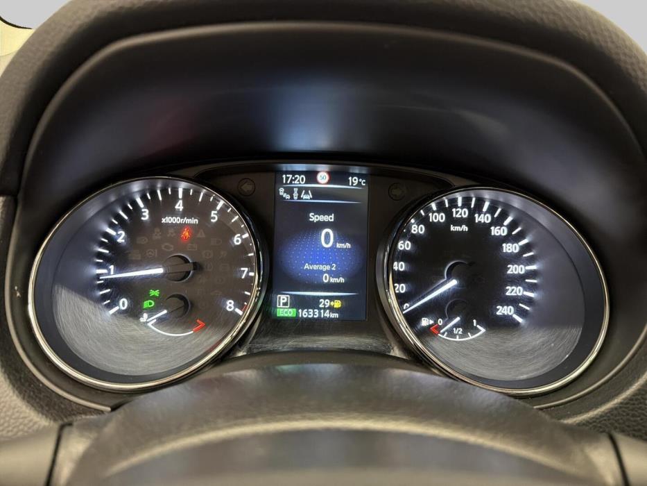 NISSAN Qashqai 2016