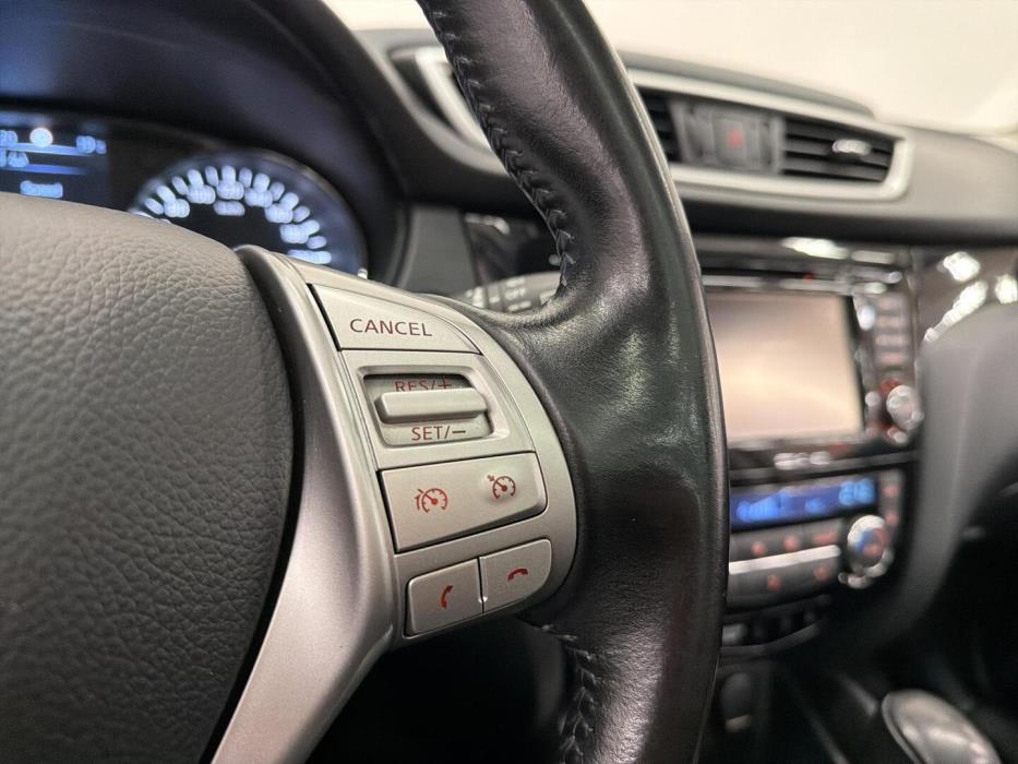 NISSAN Qashqai 2016