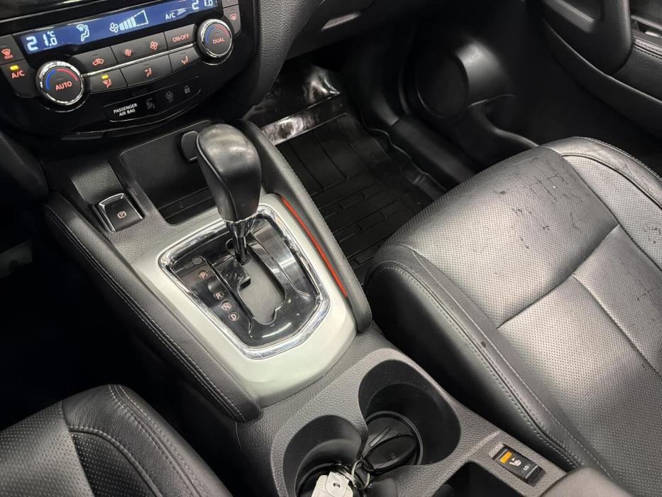 NISSAN Qashqai 2016