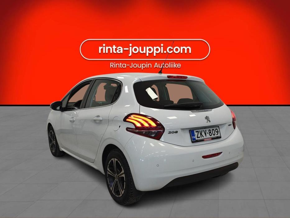 PEUGEOT 208 2016
