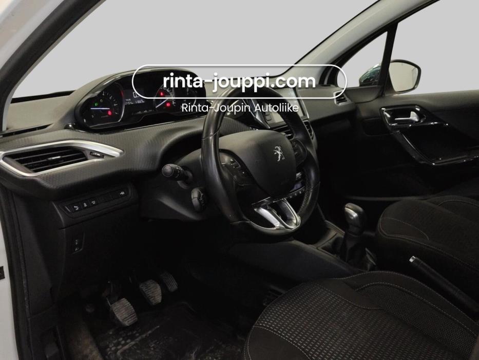 PEUGEOT 208 2016