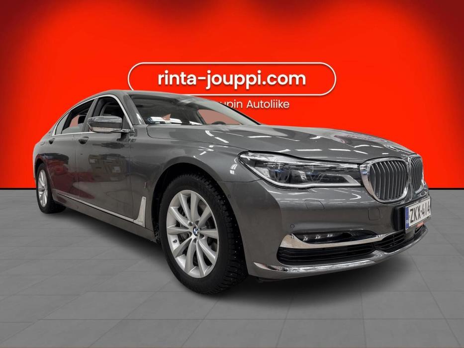 BMW 740 2016