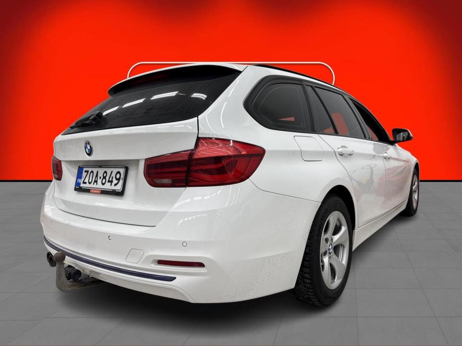 BMW 320 2015
