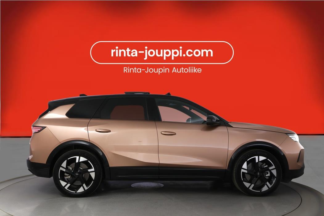 OPEL GRANDLAND 2025