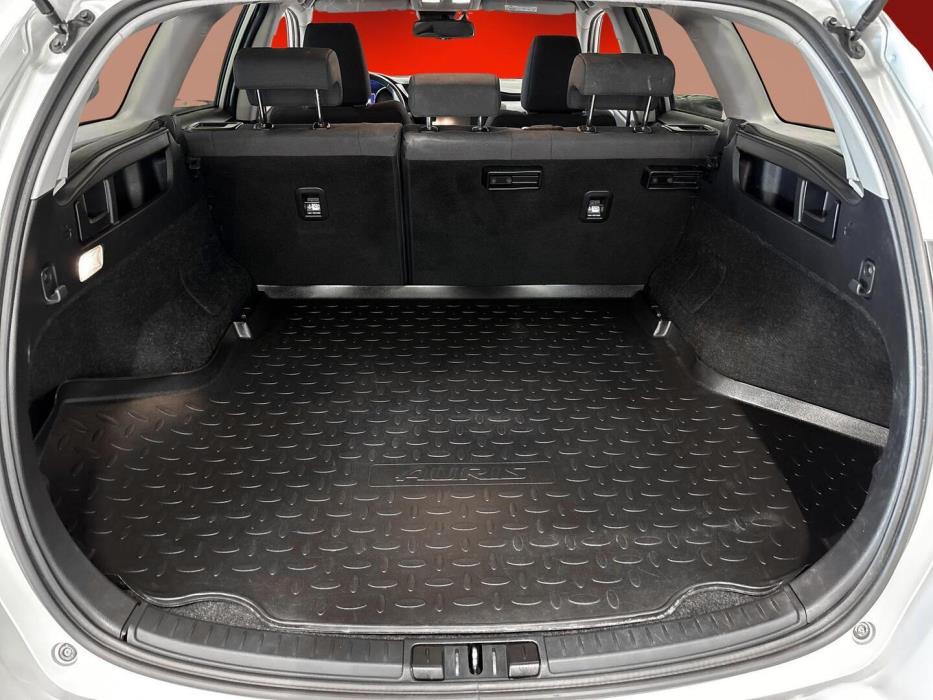 TOYOTA Auris 2017