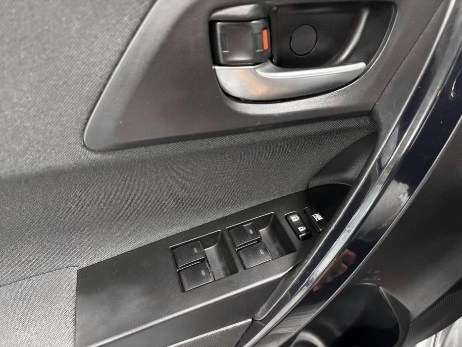 TOYOTA Auris 2017