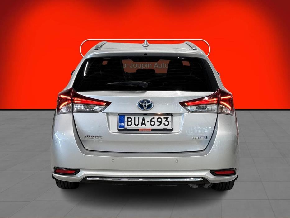 TOYOTA Auris 2017