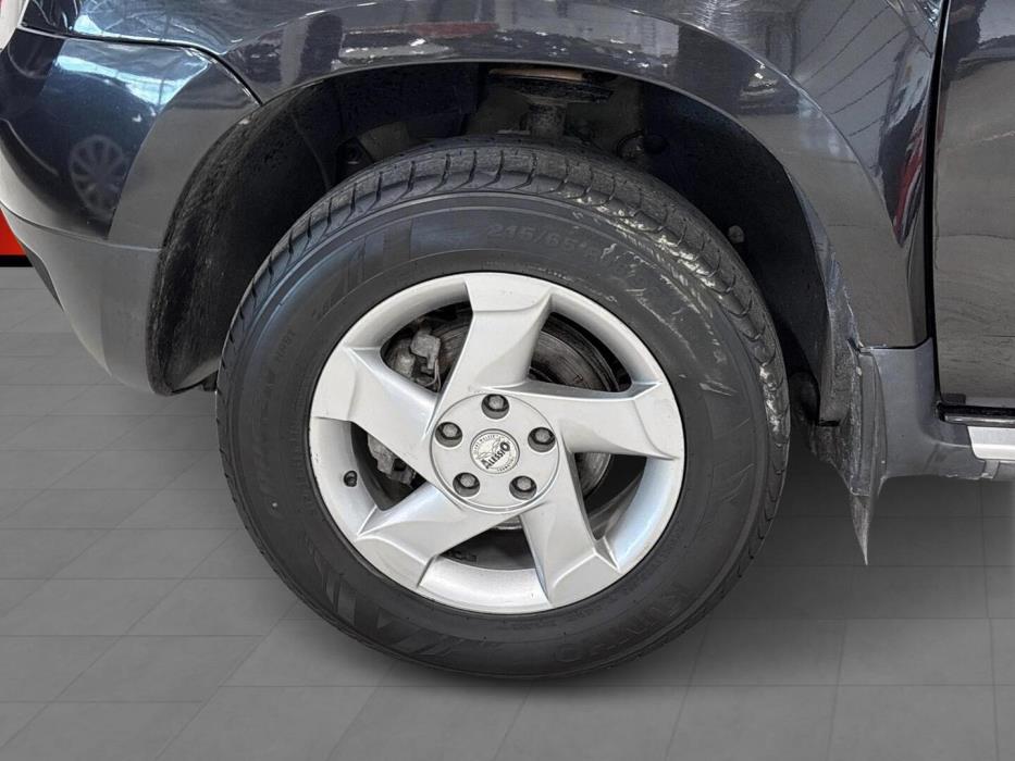 DACIA Duster 2011