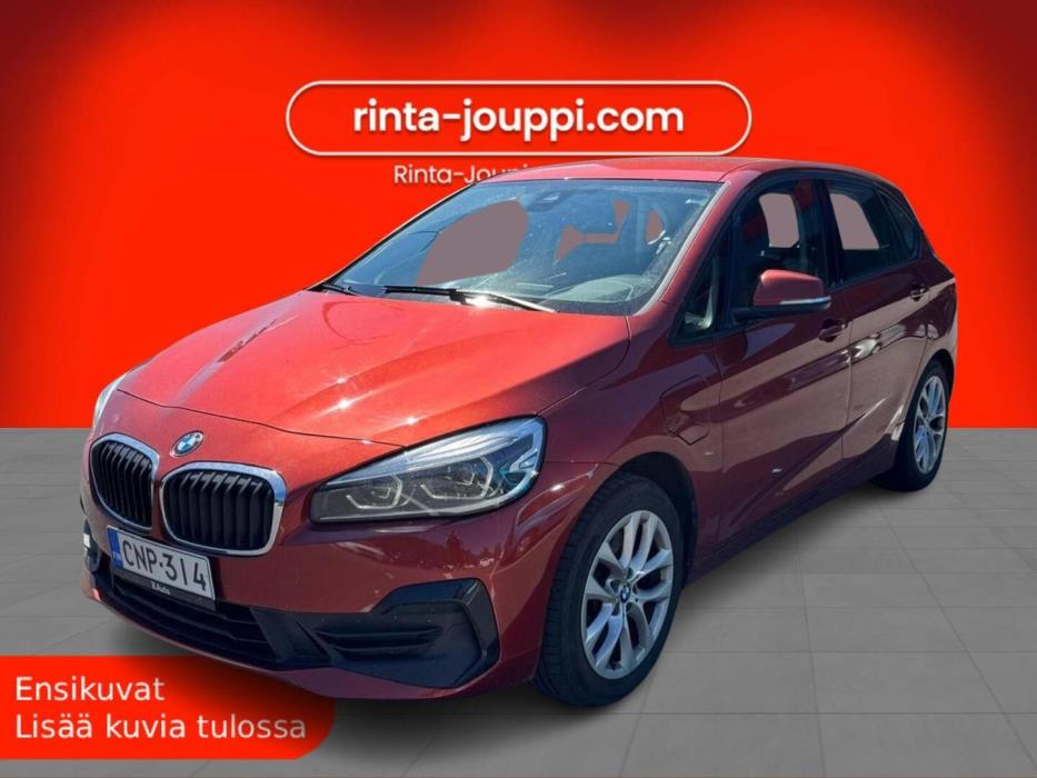 BMW 225 2019