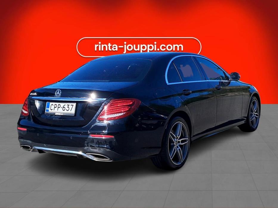 MERCEDES-BENZ E 2018