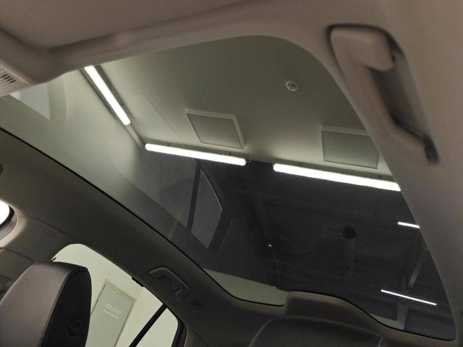 SKODA Enyaq 2023