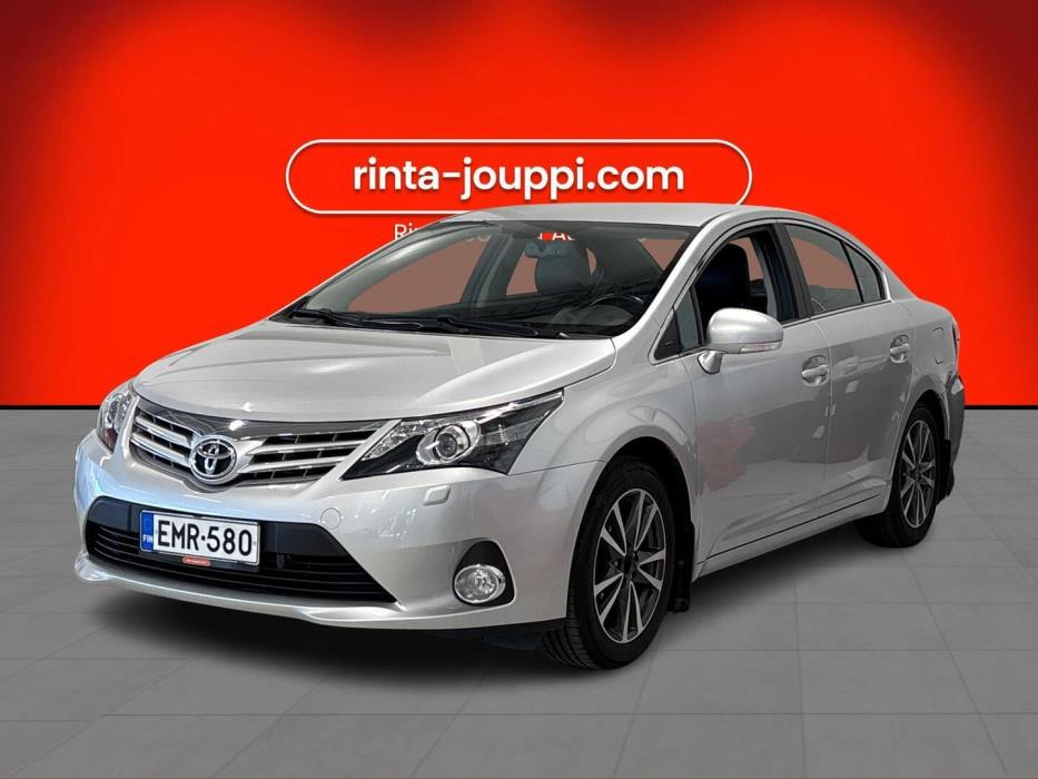 TOYOTA Avensis 2013