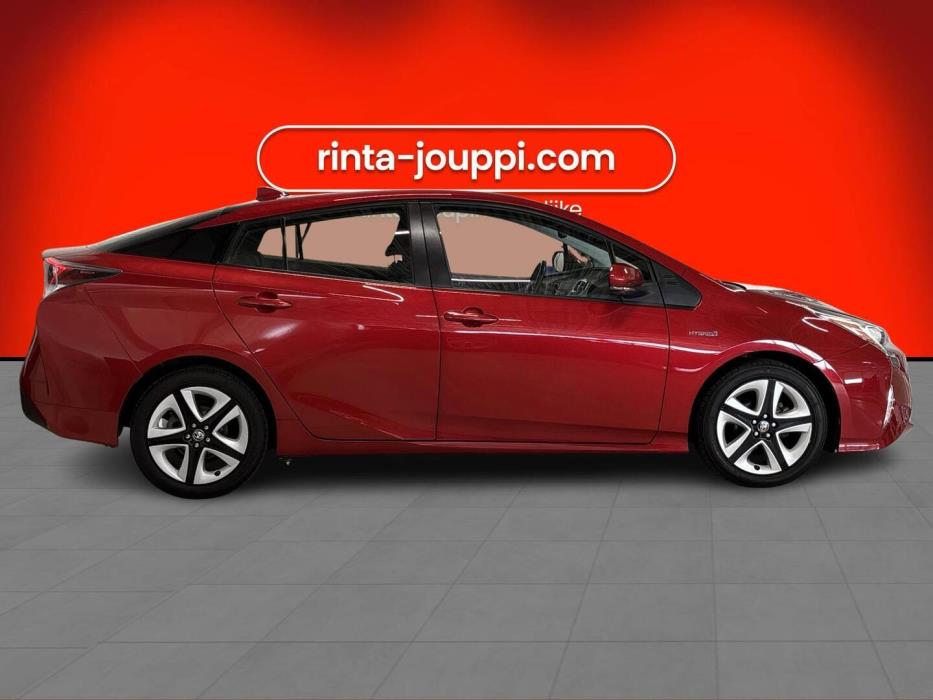TOYOTA Prius 2017