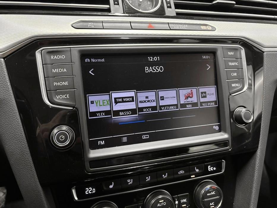 VOLKSWAGEN Passat 2017