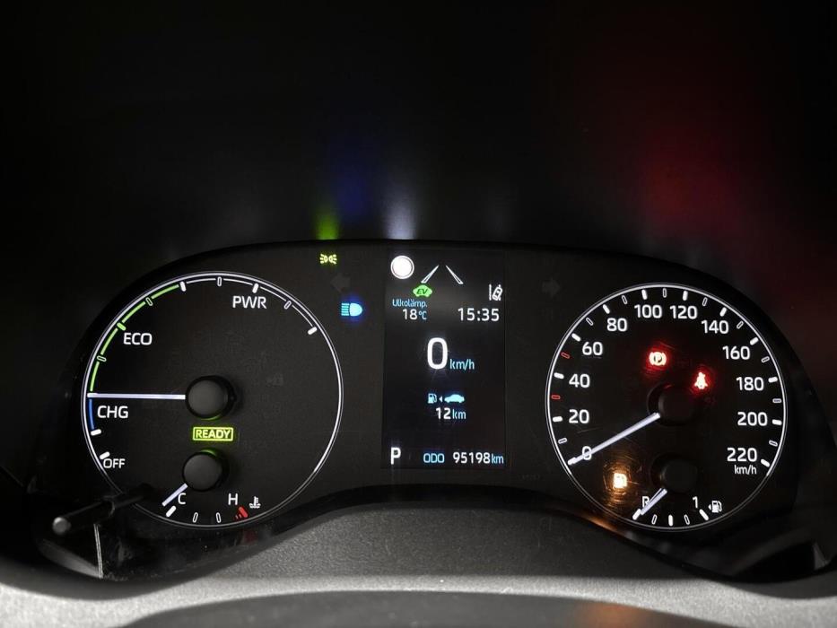 TOYOTA Yaris 2023