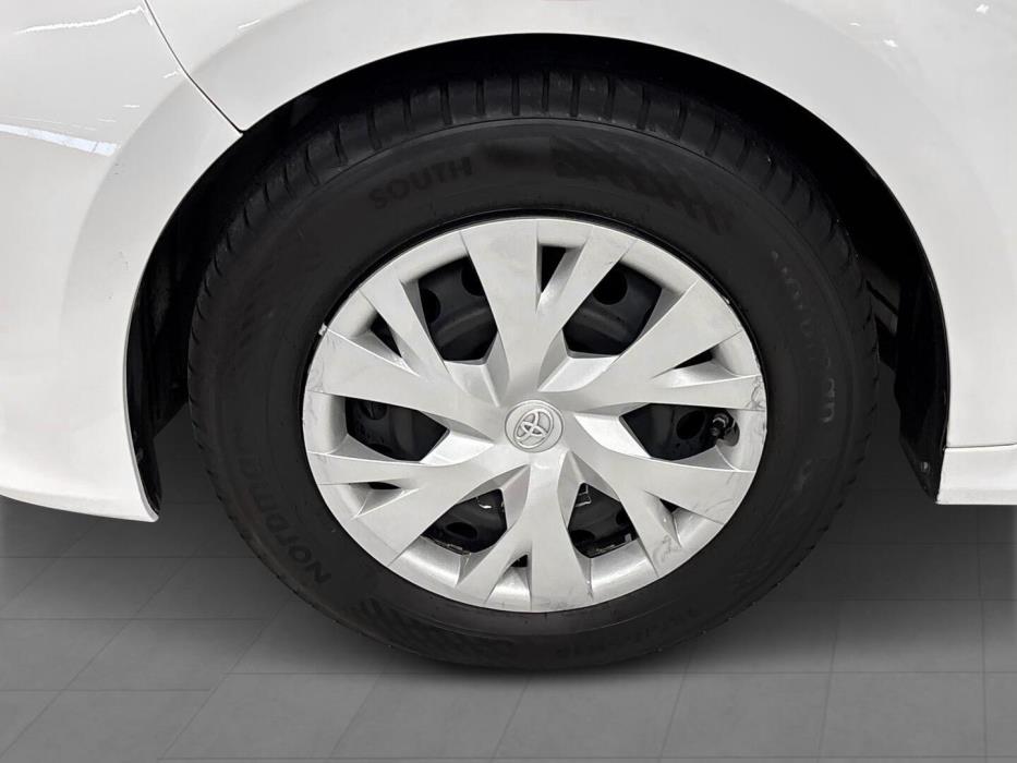 TOYOTA Yaris 2023