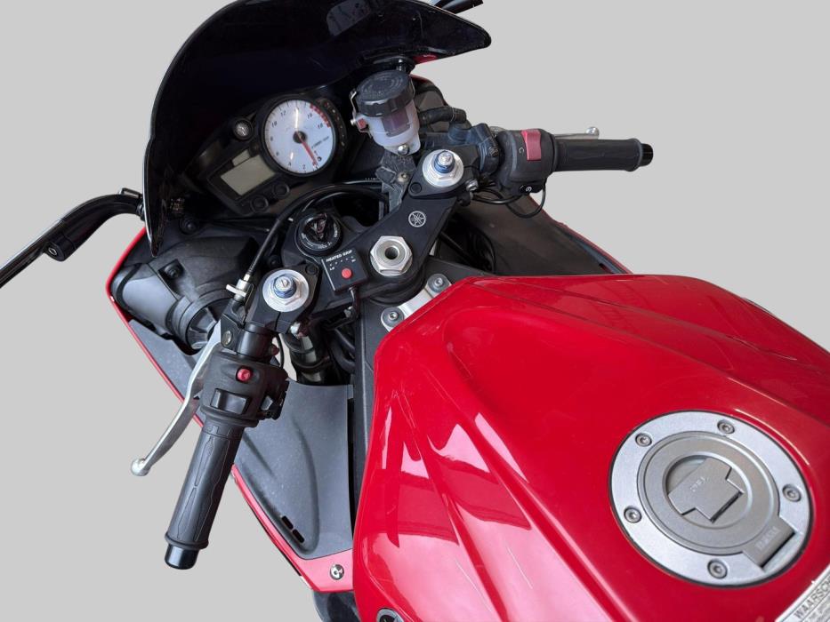 YAMAHA YZF 2005