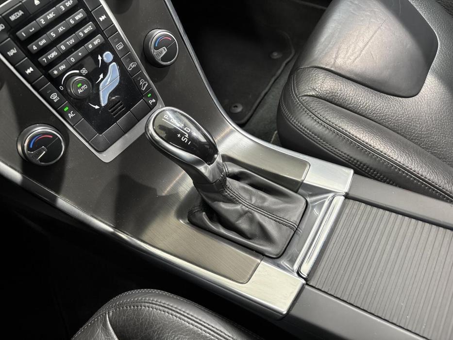 VOLVO XC60 2014