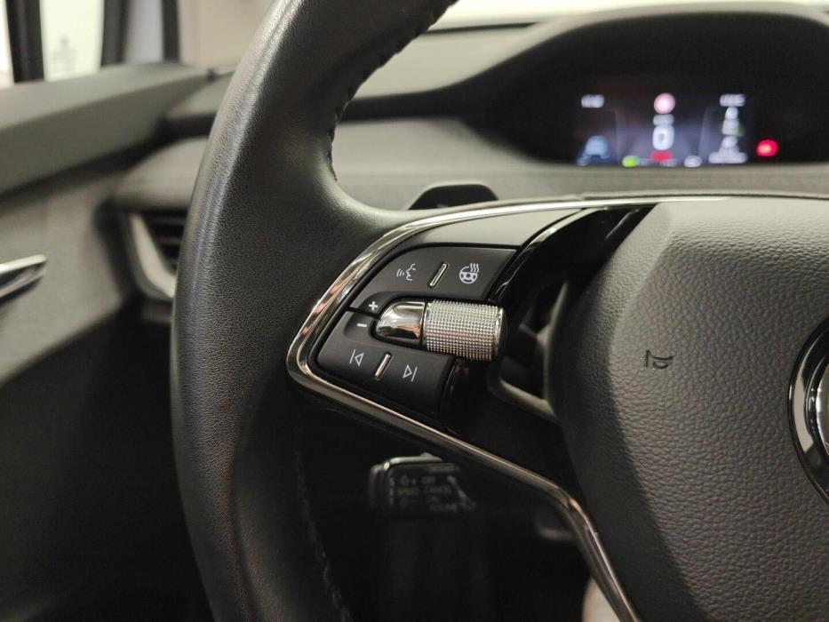 SKODA Enyaq 2023