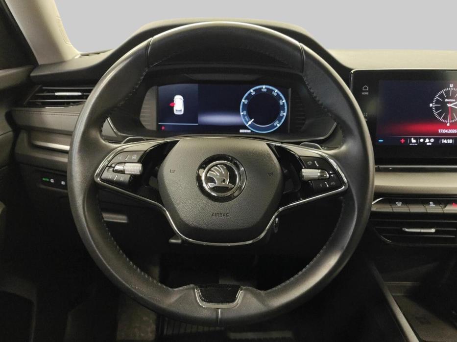 SKODA Octavia 2024