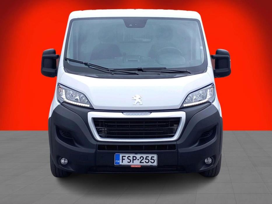 PEUGEOT Boxer 2023