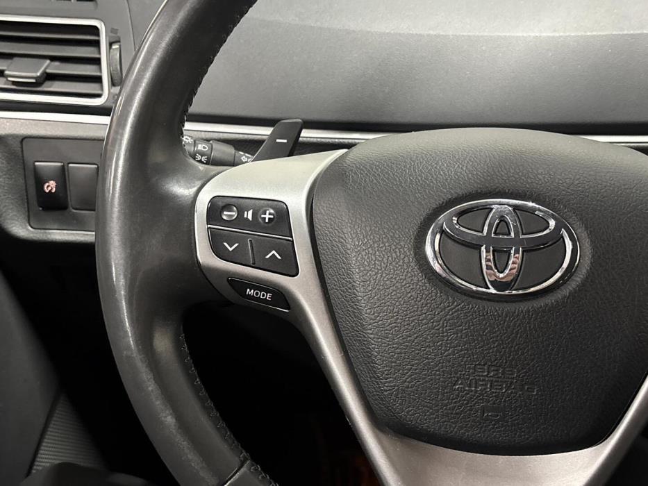 TOYOTA Verso 2014