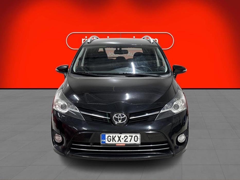 TOYOTA Verso 2014