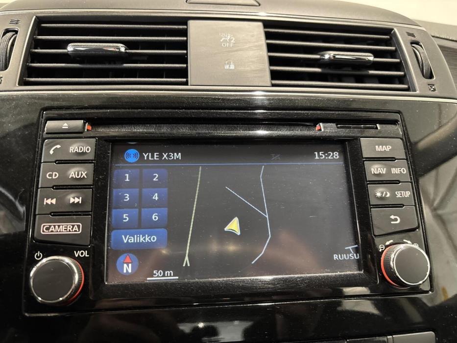 NISSAN Pulsar 2016