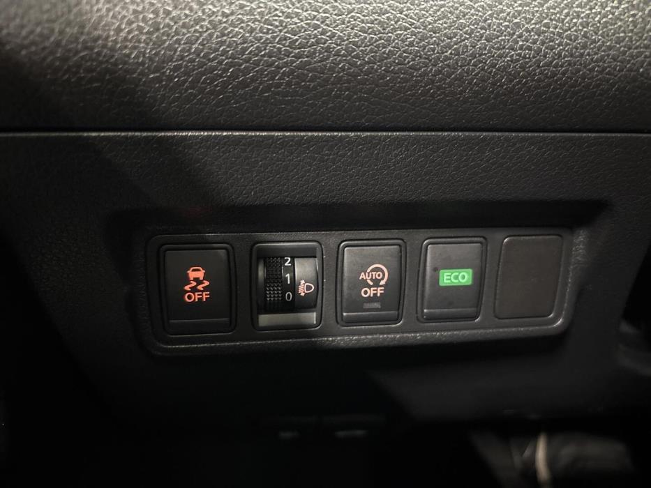 NISSAN Pulsar 2016