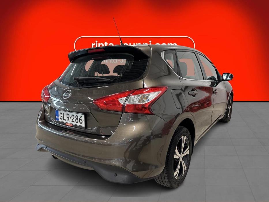 NISSAN Pulsar 2016