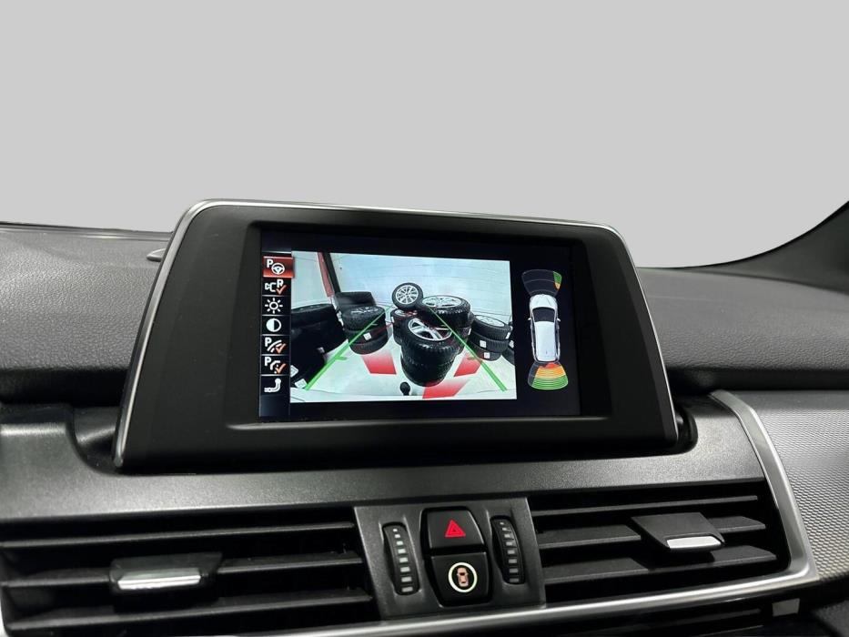 BMW 220 2017