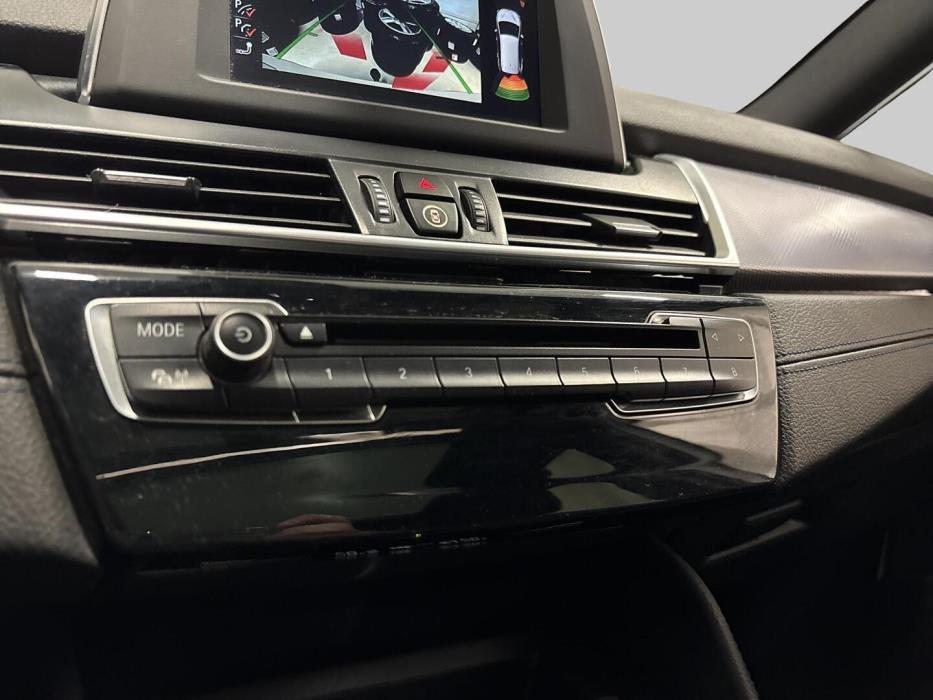 BMW 220 2017
