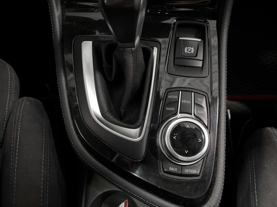 BMW 220 2017