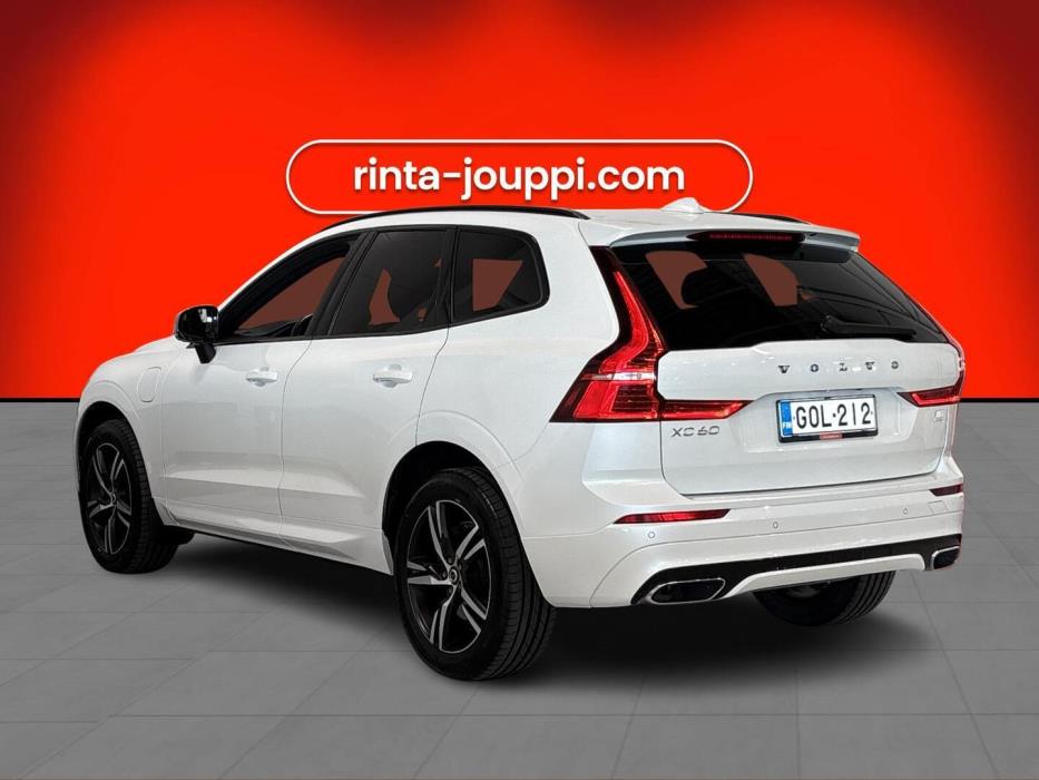 VOLVO XC60 2021
