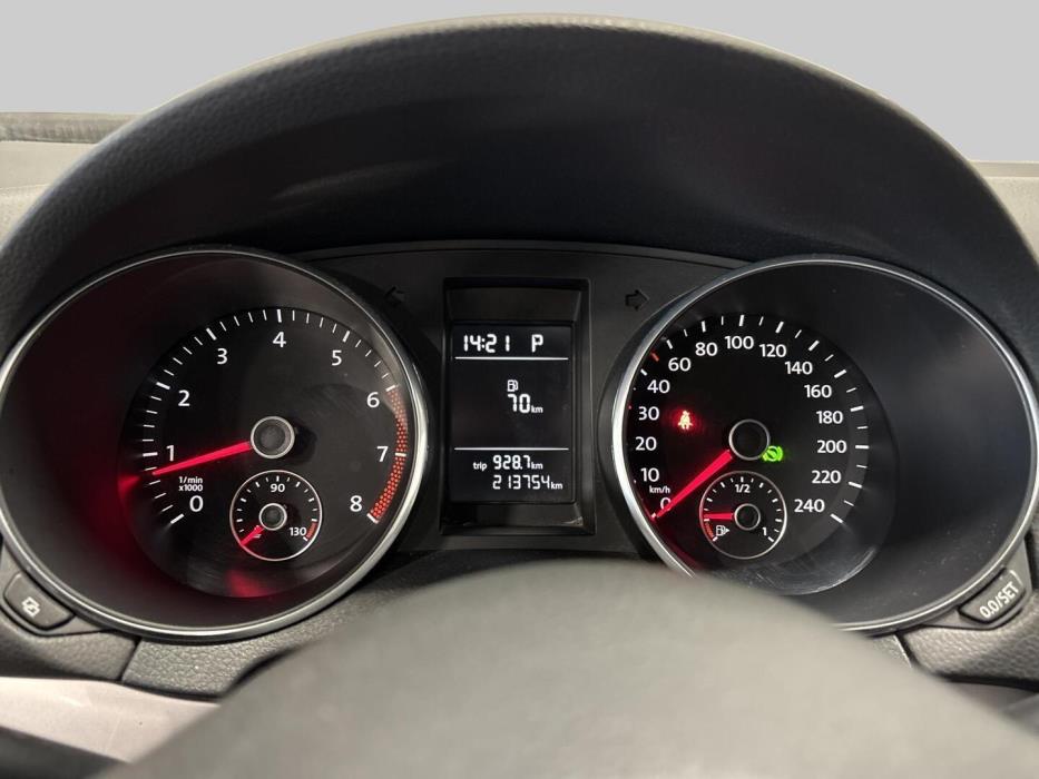 VOLKSWAGEN Golf 2009