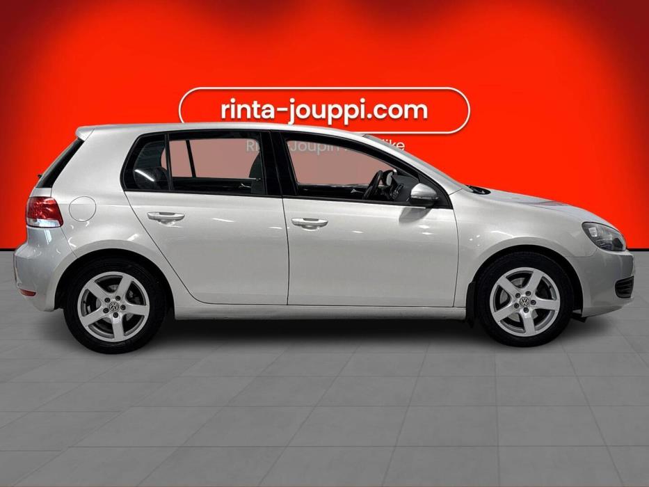 VOLKSWAGEN Golf 2009