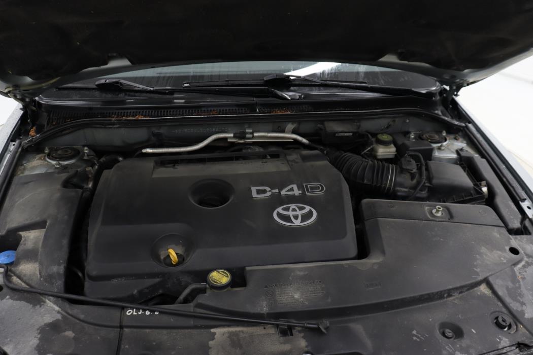TOYOTA Avensis 2008