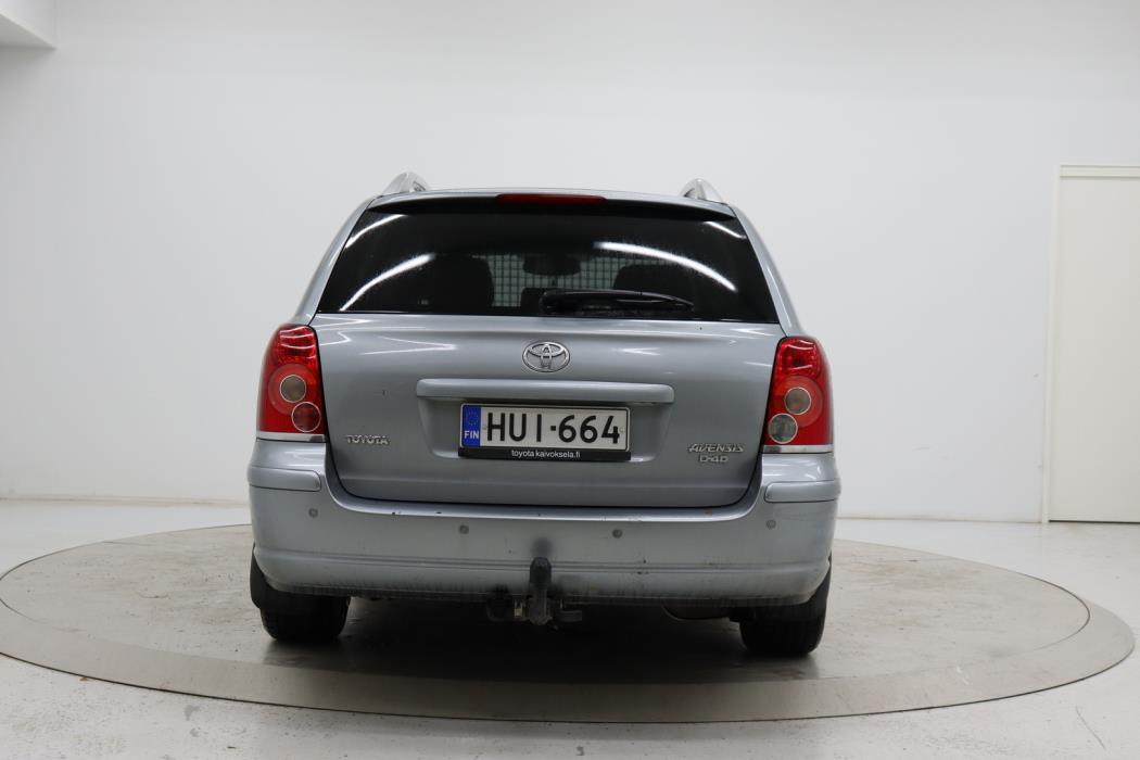 TOYOTA Avensis 2008