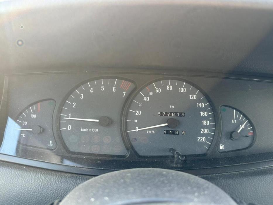 OPEL Omega 2003