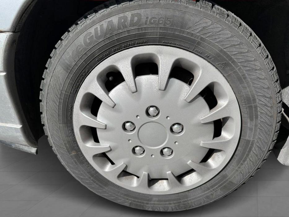 OPEL Omega 2003