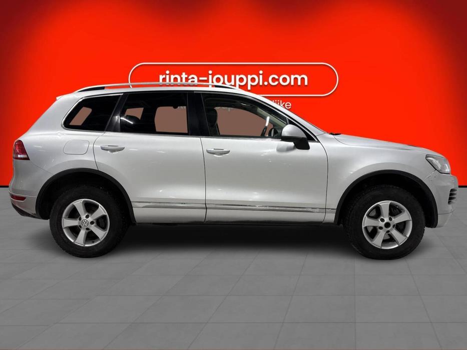 VOLKSWAGEN Touareg 2010