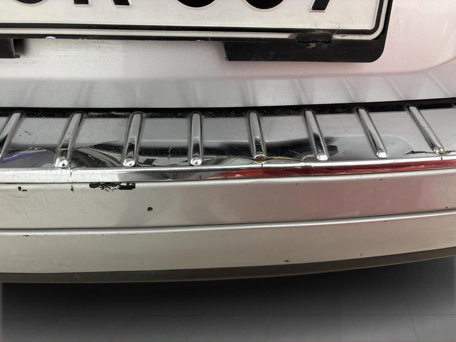 VOLKSWAGEN Touareg 2010