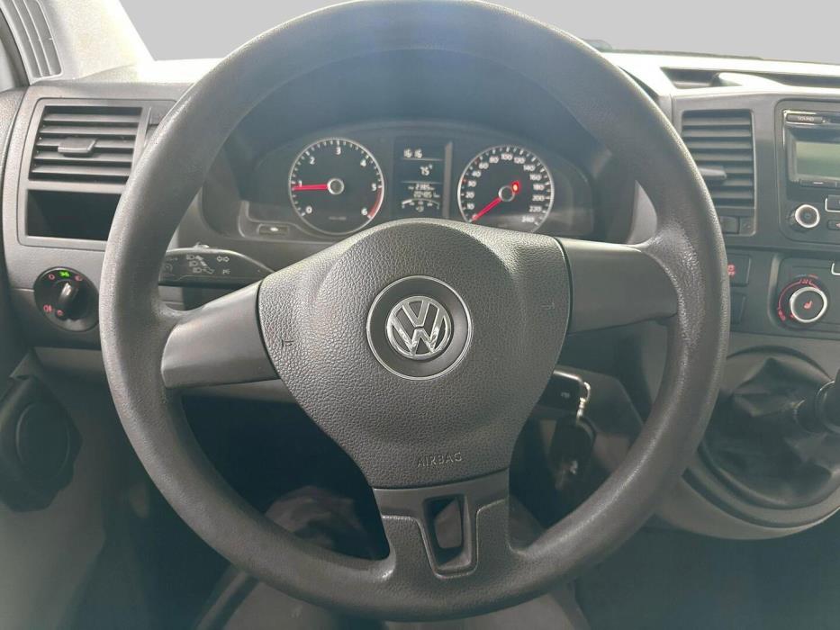 VOLKSWAGEN Transporter 2011