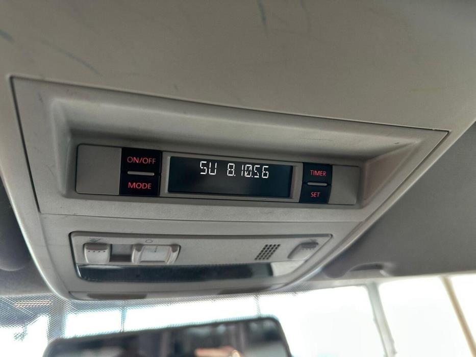 VOLKSWAGEN Transporter 2011